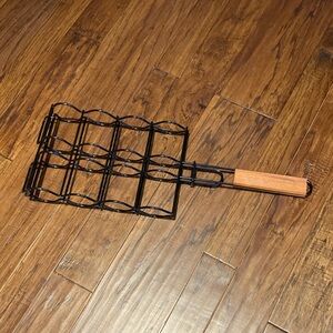 Black Metal Corn on Cob Grill Basket with Wooden Handle